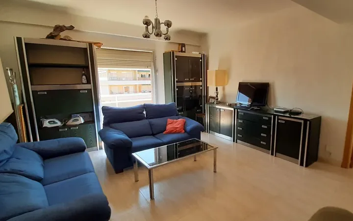 Piso en Calle de Mauricio Legendre, 21, Castilla - Foto 1