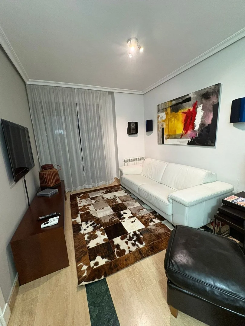 Piso en calle de Cabellera de Berenice, 44 - Foto 4