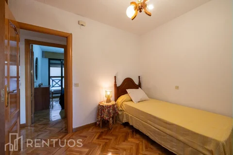 Piso en calle Herencia - Foto 31