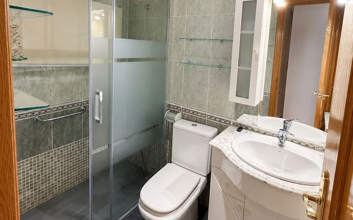 Piso en Calle del Conde de Vallellano, 9, Valdeacederas - Foto 4