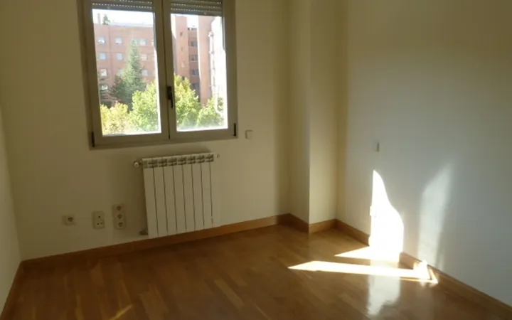 Piso en Conde Orgaz-Piovera - Foto 8