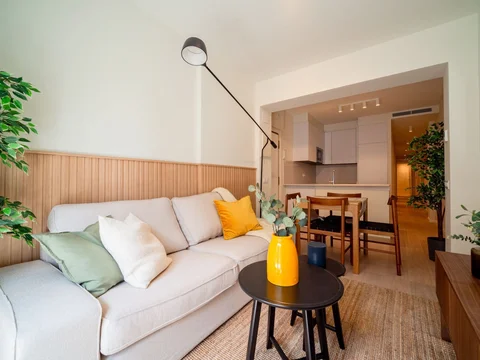 Piso en calle de Canillas - Foto 3