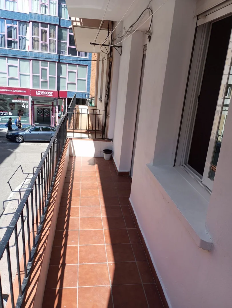 Piso en calle del Halcón, 3 - Foto 3