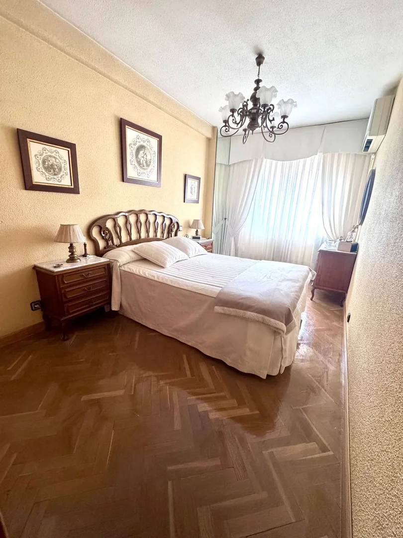 Piso en calle Navas de Tolosa, 14 - Foto 3