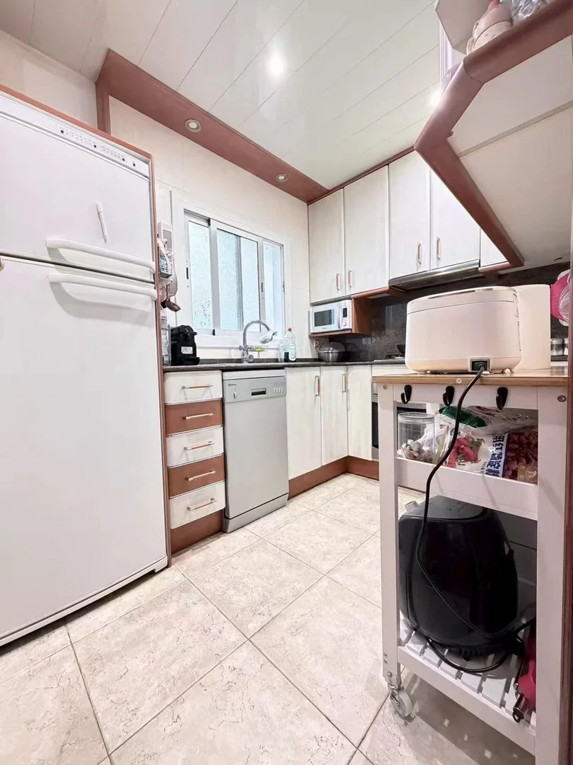 Piso en Barrio Les Roquetes - Foto 14