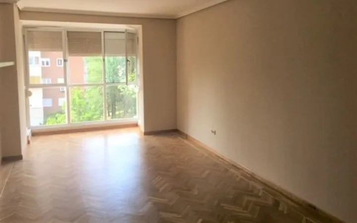 Piso en Calle de Almansa, 83, Ciudad Universitaria - Foto 1