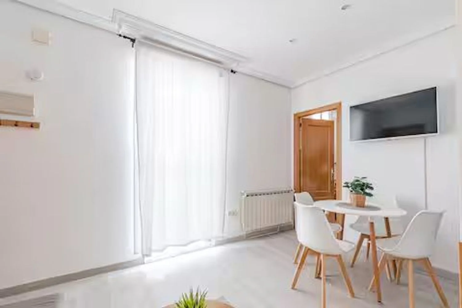 Piso en calle de Valencia, 20 - Foto 2