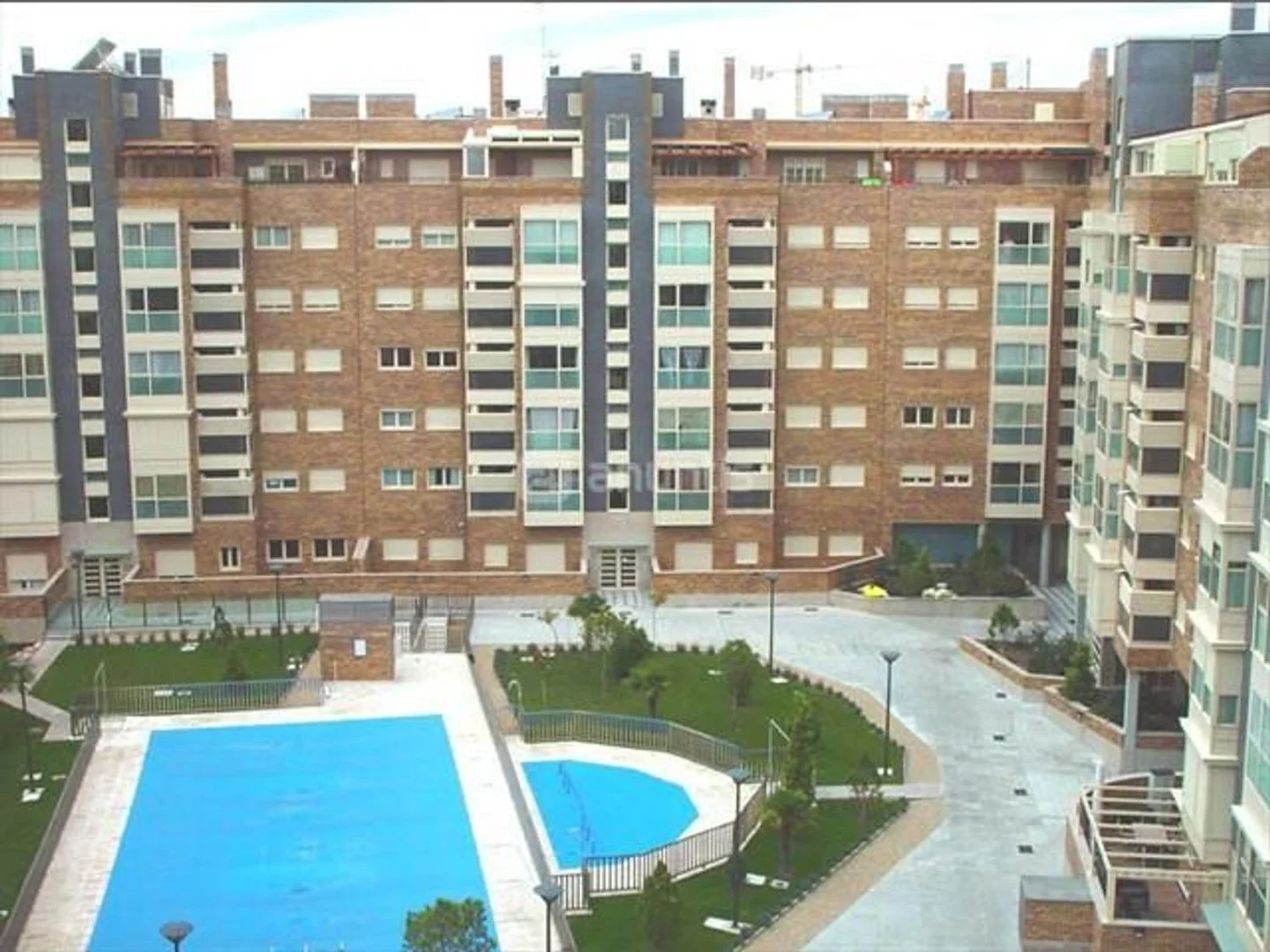 Piso en calle San Juan de Ortega, 98