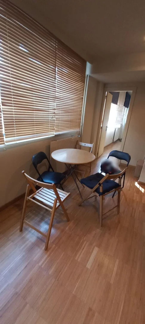 Piso en calle de Ulises, 87 - Foto 2