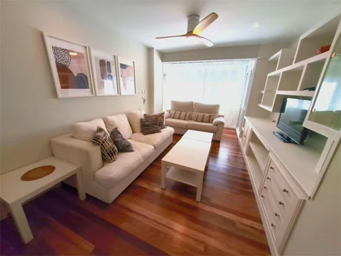 Piso en  Calle de Julián Besteiro 35 - Foto 9