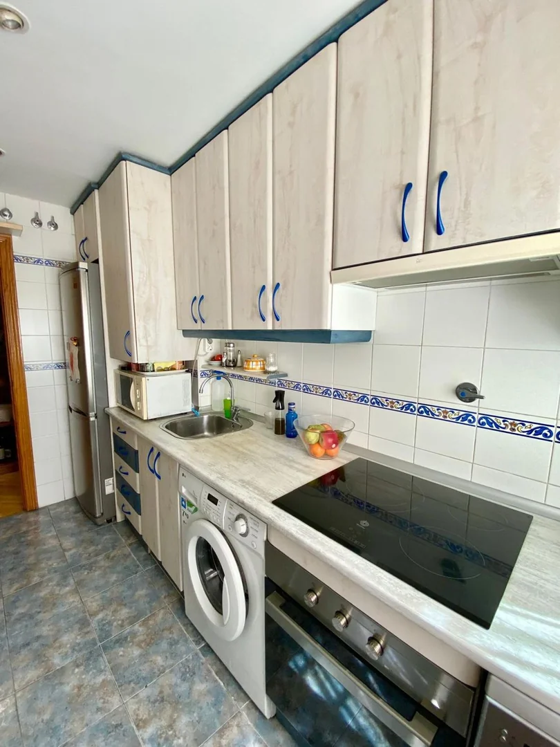 Piso en Travesía de Santoña, Zofío - Foto 17