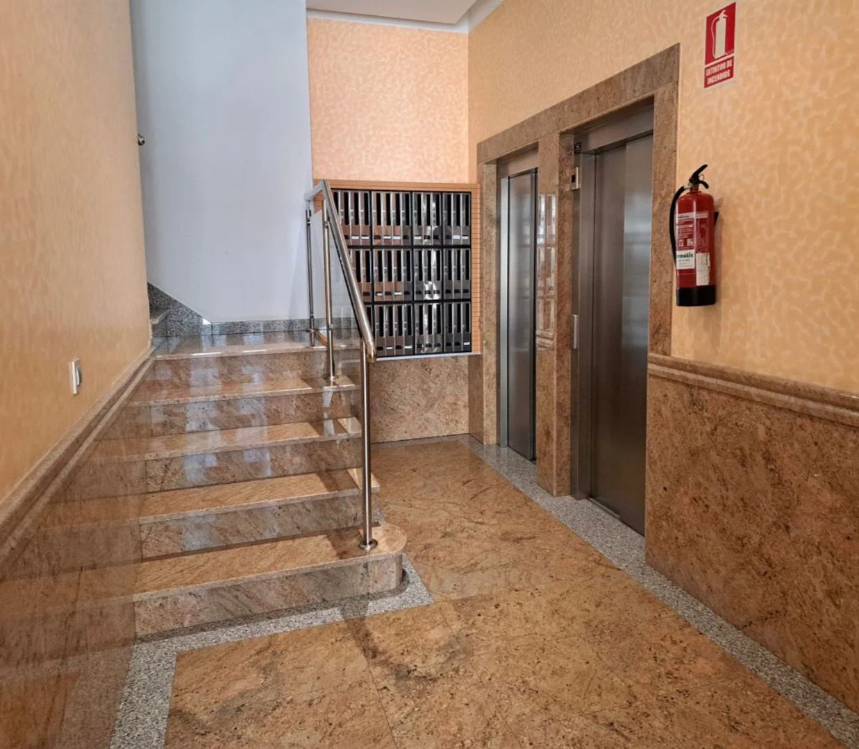 Piso en avenida Arteixo, 92 - Foto 6