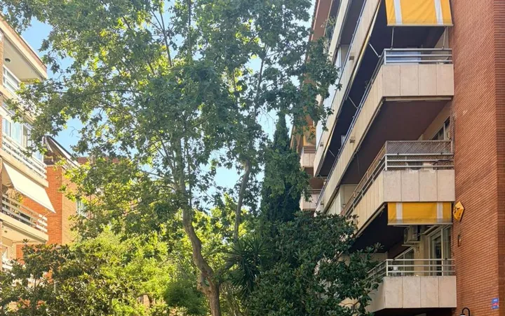 Garaje en Calle Alt de Gironella, 42, Les Tres Torres - Foto 1