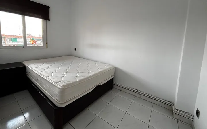 Piso en Calle de Villamanín, 17, Lucero - Foto 5