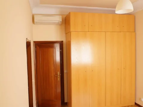 Piso en  Avenida de la Reina Victoria 21 - Foto 12