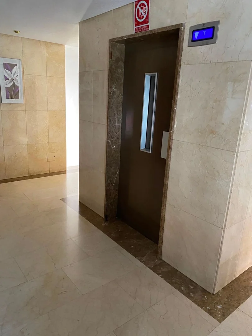 Piso en Calle de Melchor Fernández Almagro, 18 - Foto 5