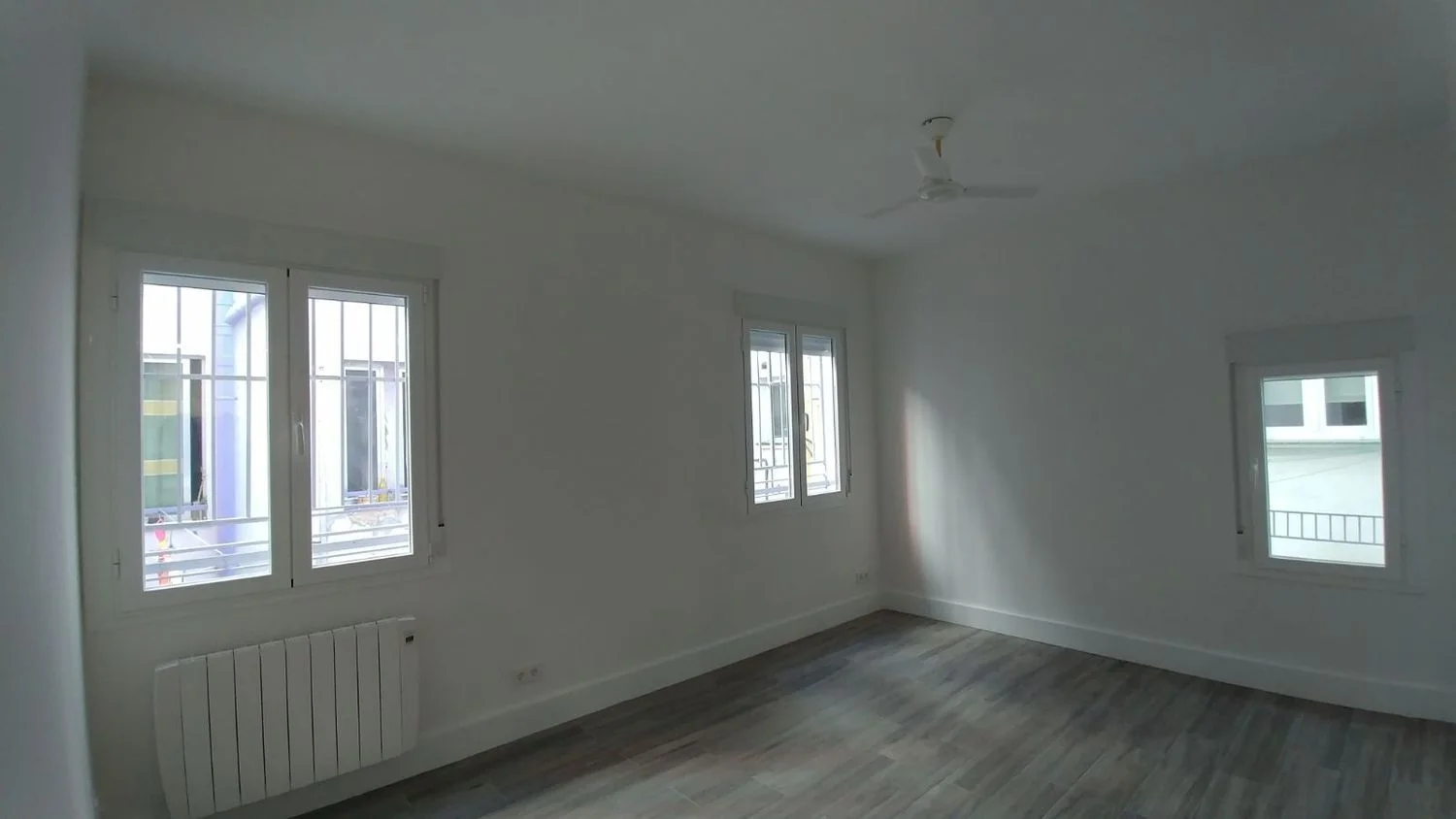 Piso en calle del Mesón de Paredes, 64 - Foto 2