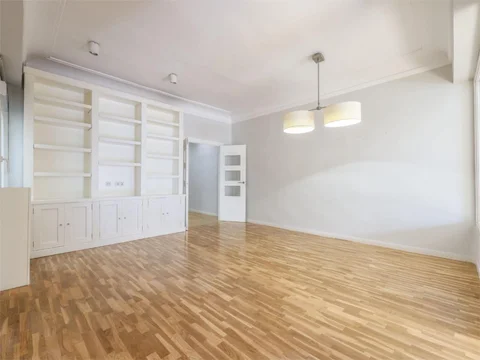 Piso en  Calle de Ibiza 66 - Foto 6