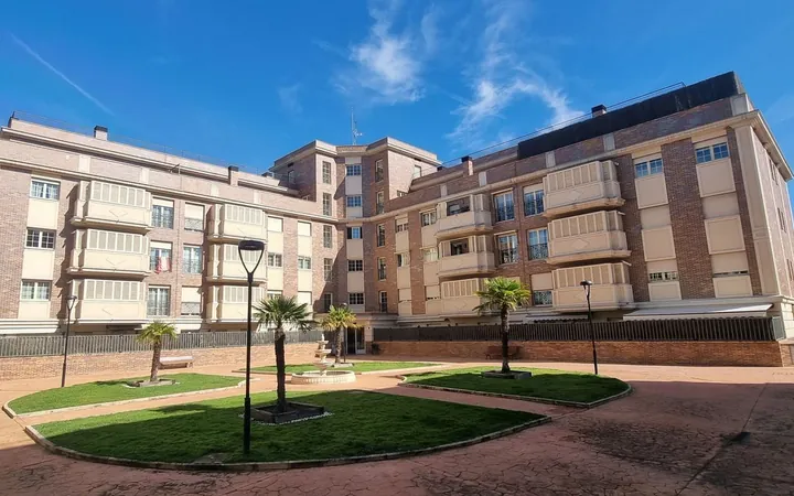 Piso en Aguaron, 31, Valdemarín - Foto 1