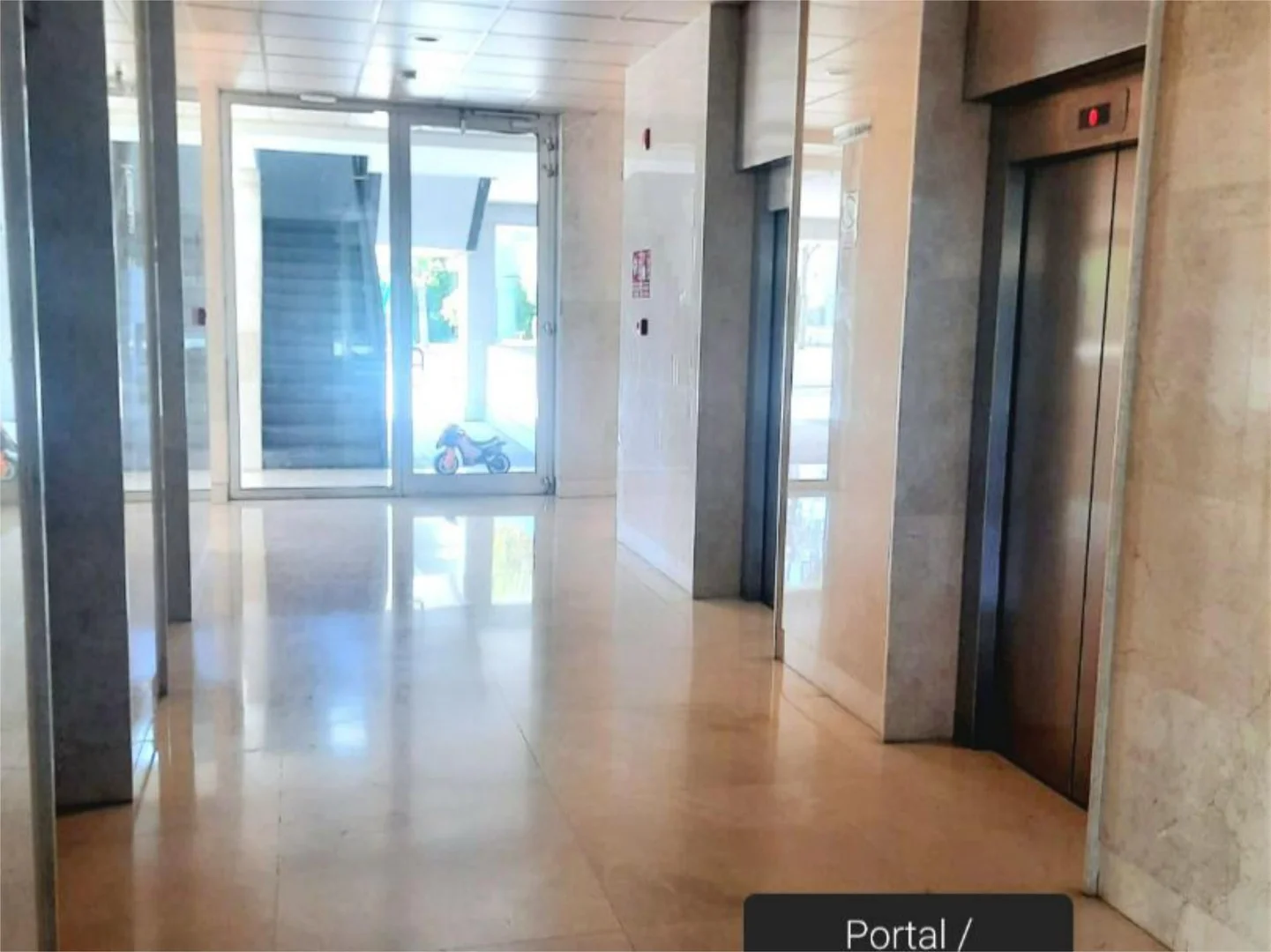 Piso en  Calle de Dulce Chacón 33 - Foto 37