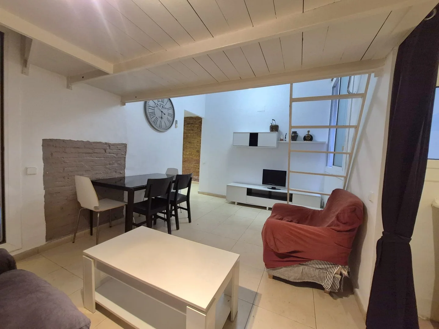 Estudio en Calle de la Mare de Déu de la Salut, 90, La Salut - Foto 28
