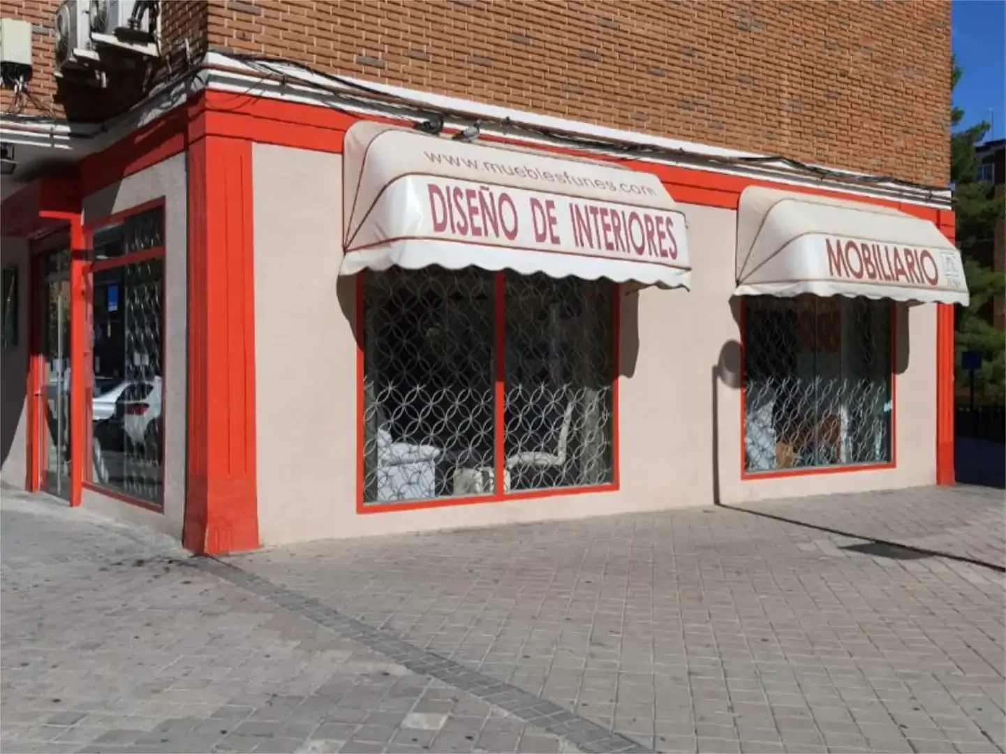 Local comercial en  Calle de San Claudio 69 - Foto 3