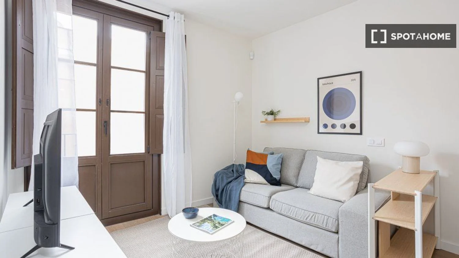Estudio en Calle de Sant Bertran, El Raval - Foto 4