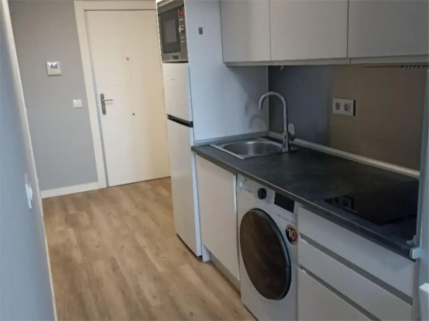 Apartamento en  Calle de Saturno 48 - Foto 1