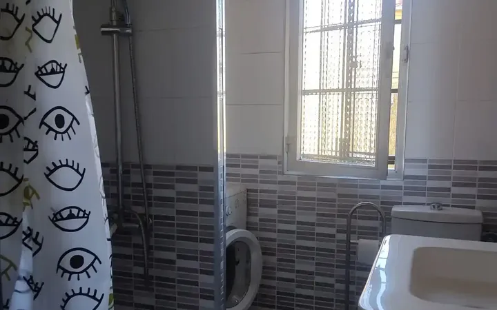 Piso en  Calle de Rodríguez Espinosa 22 - Foto 5