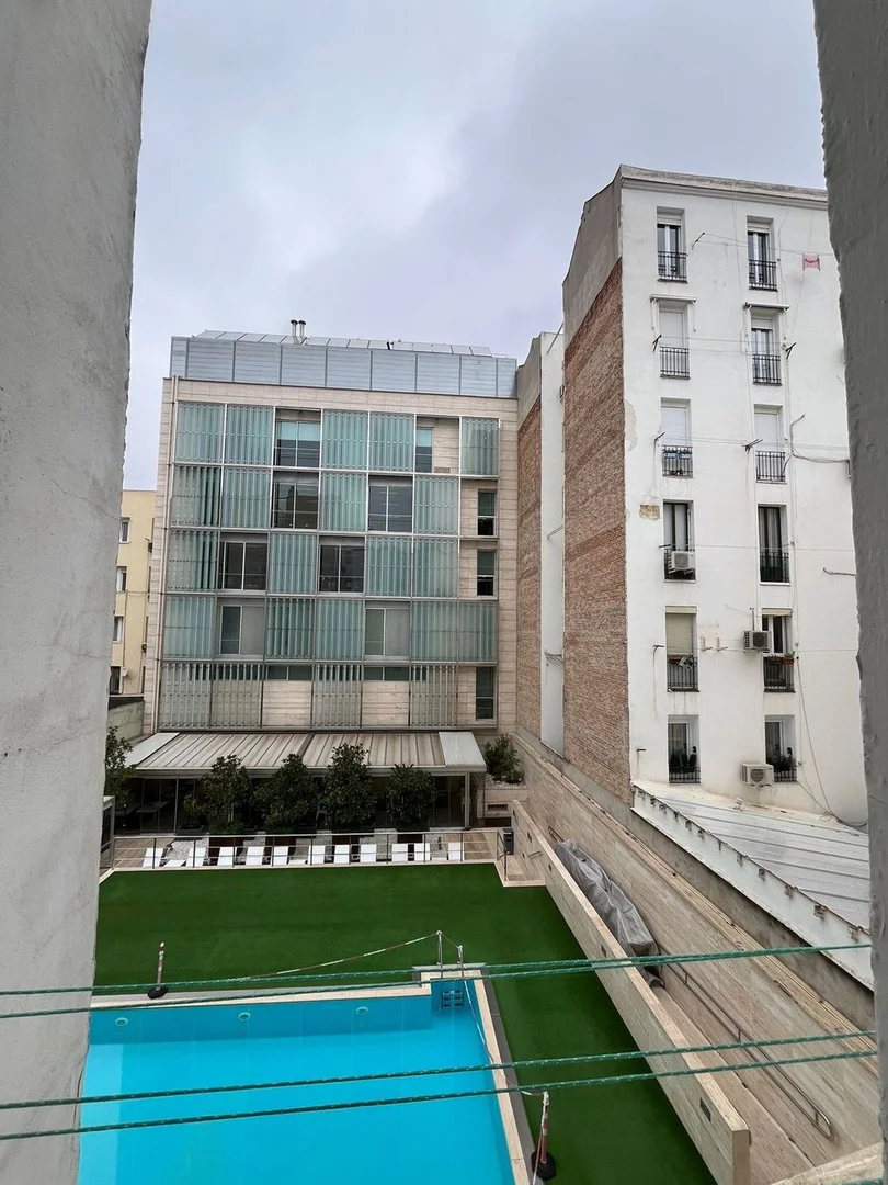 Alquiler de piso en Pasaje Montesa, 8 - Foto 4