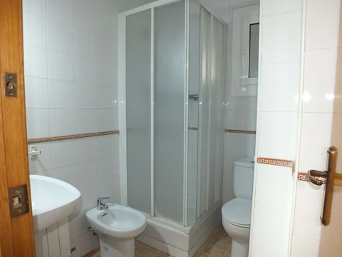 Piso en paseo de la Zona Franca, 181 - Foto 13