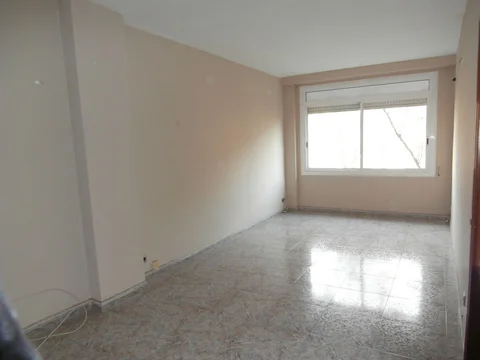 Piso en paseo de la Zona Franca, 126 - Foto 2