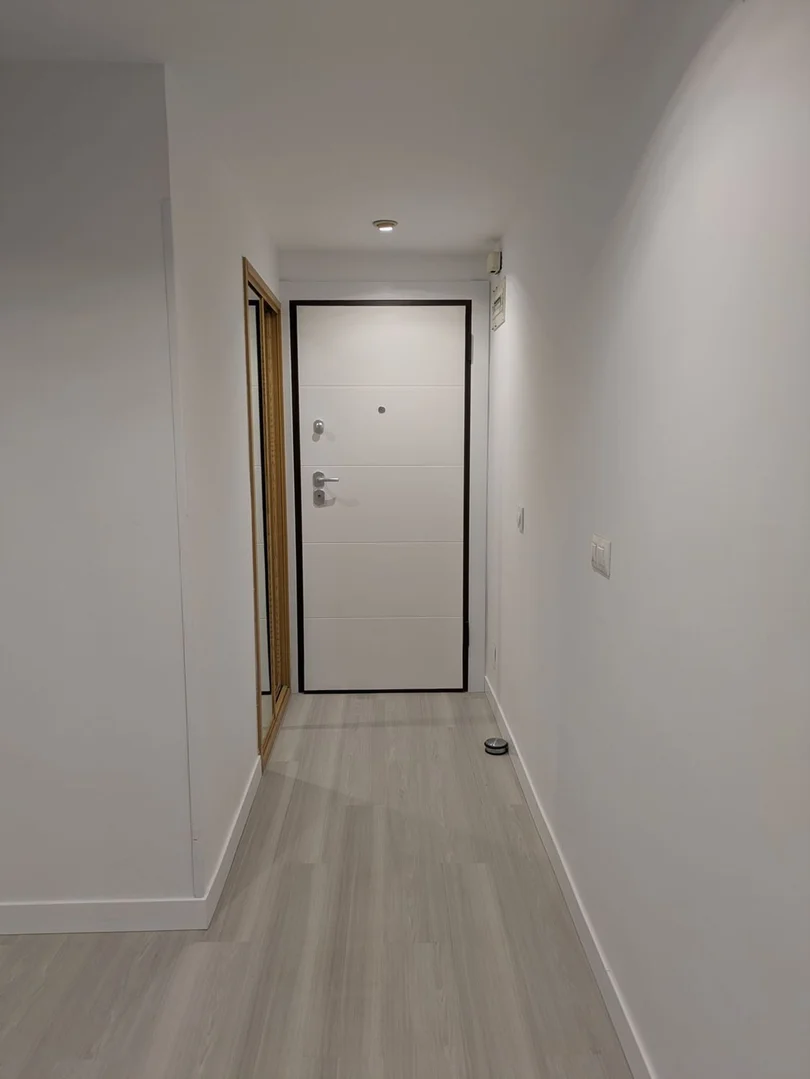 Piso en calle de la Infanta Mercedes, 96 - Foto 3