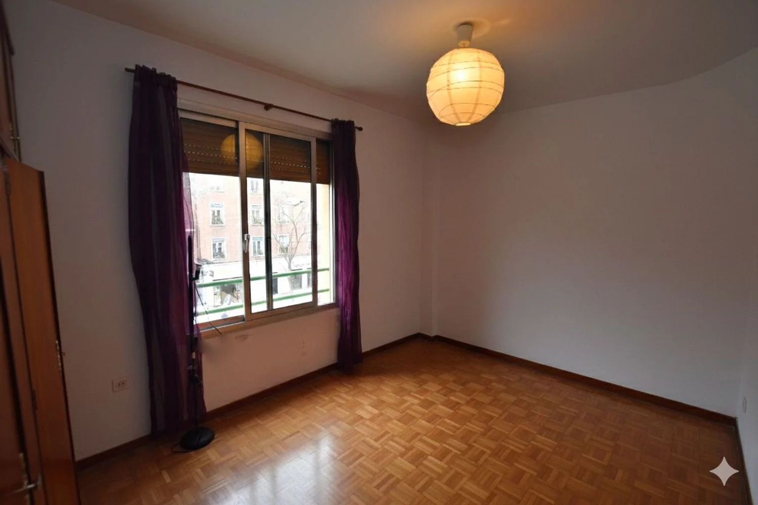 Piso en calle de Embajadores, 136 - Foto 4