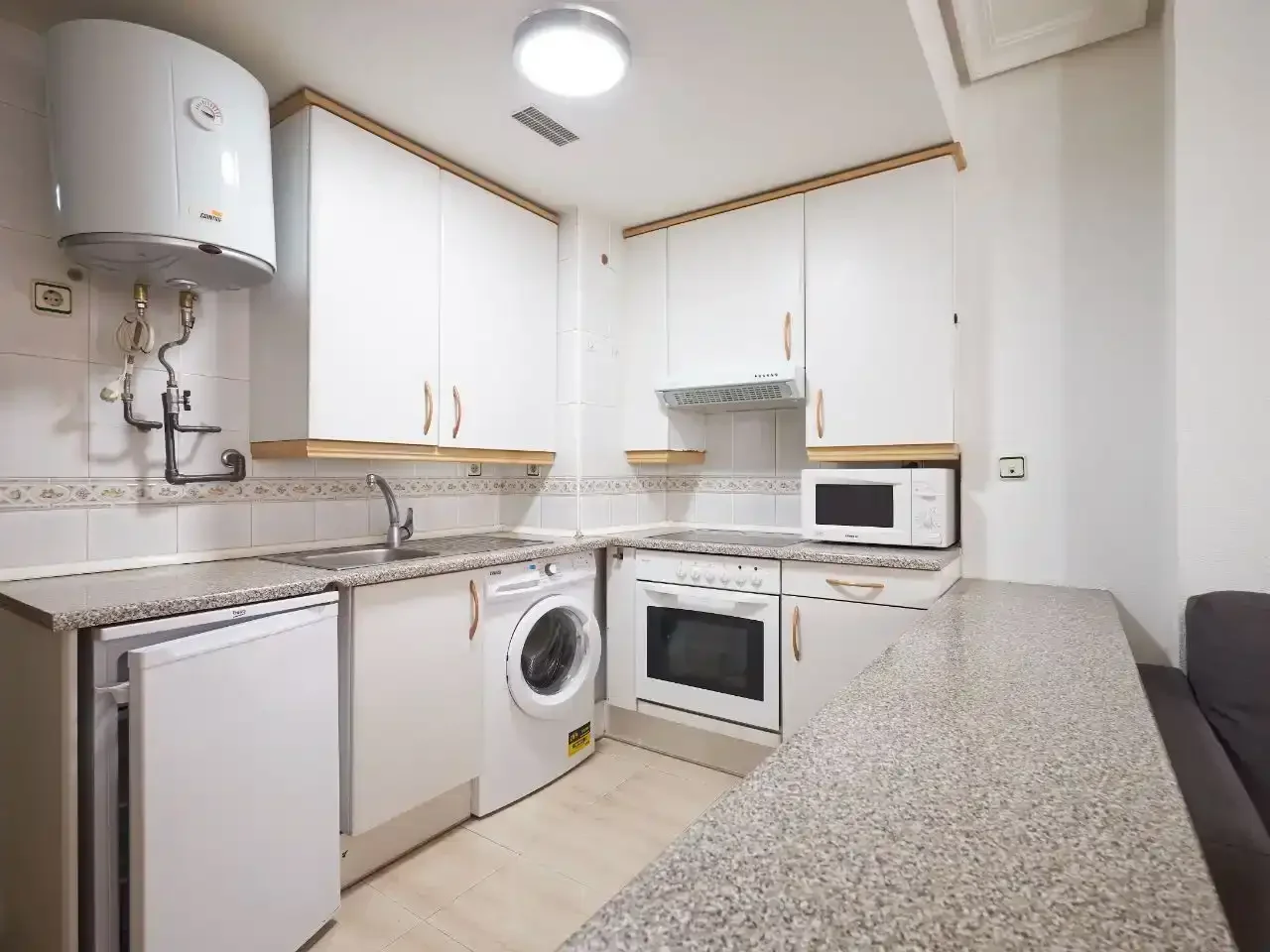 Estudio en  Calle de Rafael Bergamín 16 - Foto 6