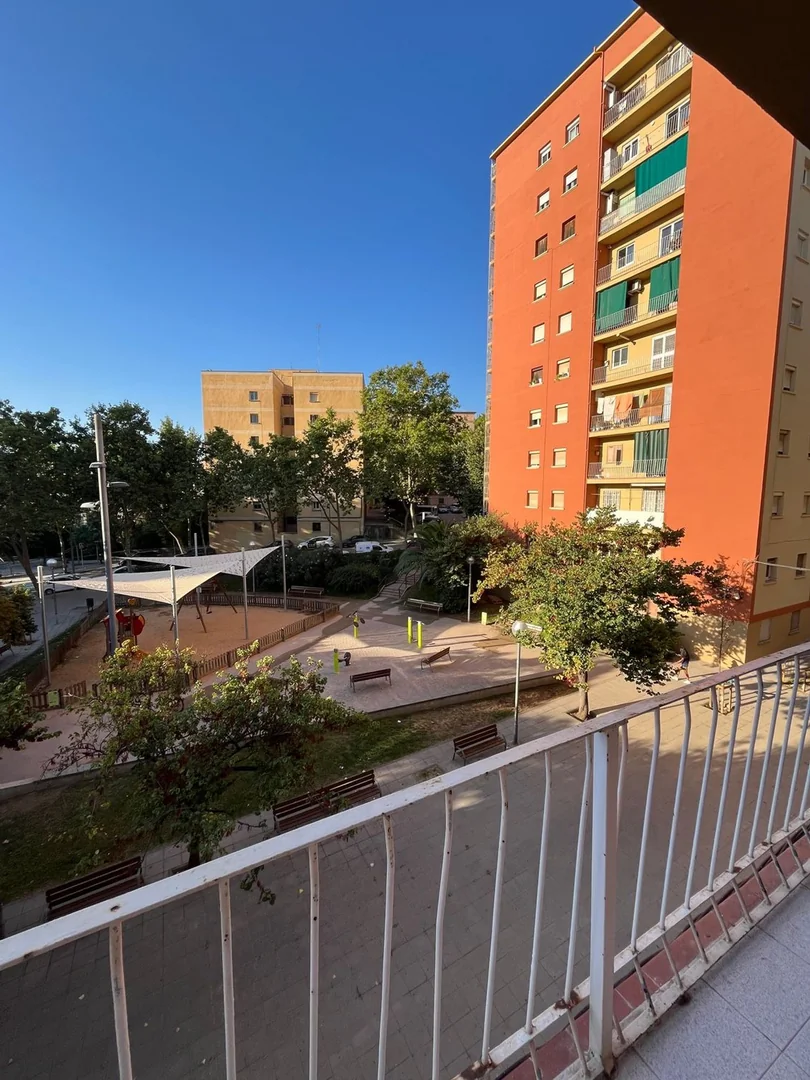 Piso en Plaza de Palestina, 7, Sant Genís Dels Agudells - Montbau - Foto 17