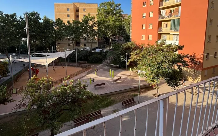 Piso en Plaza de Palestina, 7, Sant Genís Dels Agudells - Montbau - Foto 17