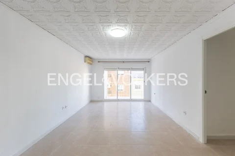 Piso en Calle de Joan de Joanes - Foto 1