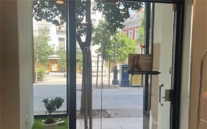 Local comercial en  Calle del Marqués Viudo de Pontejos 1 - Foto 28