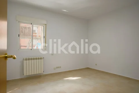 Piso en calle de Zaldívar - Foto 2