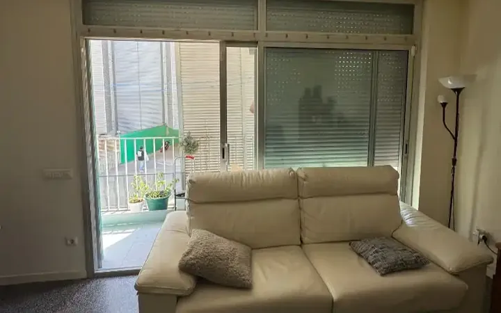 Piso en  Carrer de Palamós 44 - Foto 3