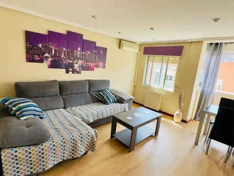 Piso en  Calle de Ramón Serrano 10 - Foto 2