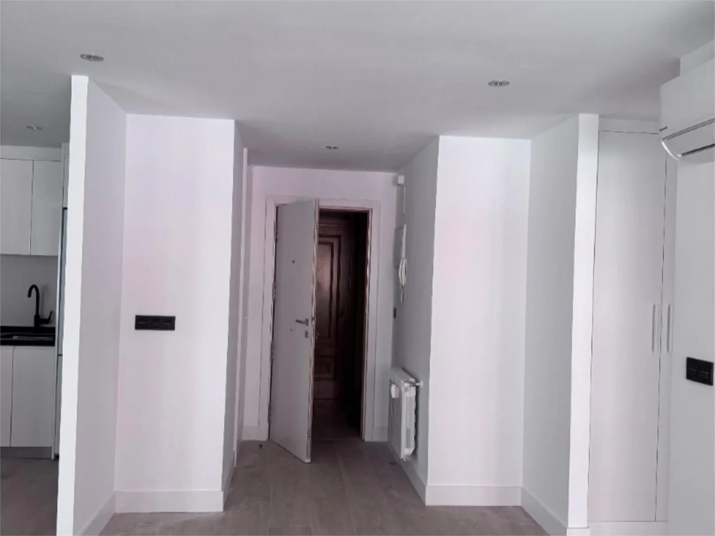 Piso en  Calle de Pedro Rico 27 - Foto 8