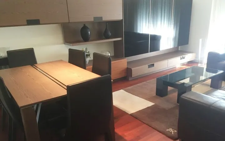 Piso en Avenida de Isabel de Valois, 35 - Foto 1