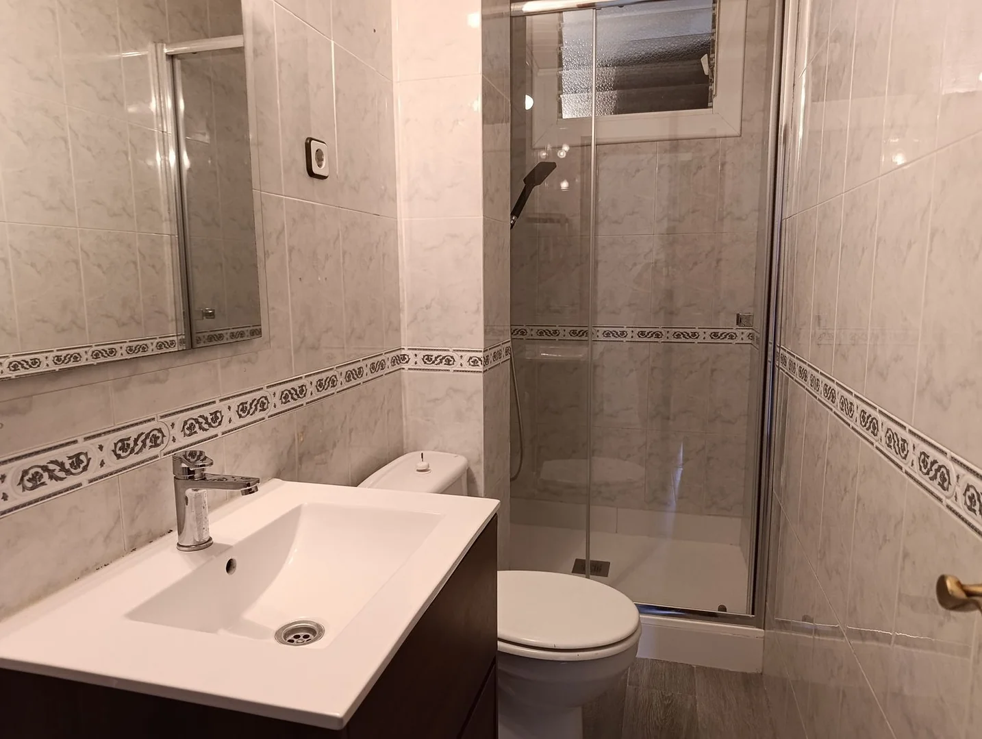 Piso en Calle dels Ferrocarrils Catalans, 81, La Marina del Port - Foto 3