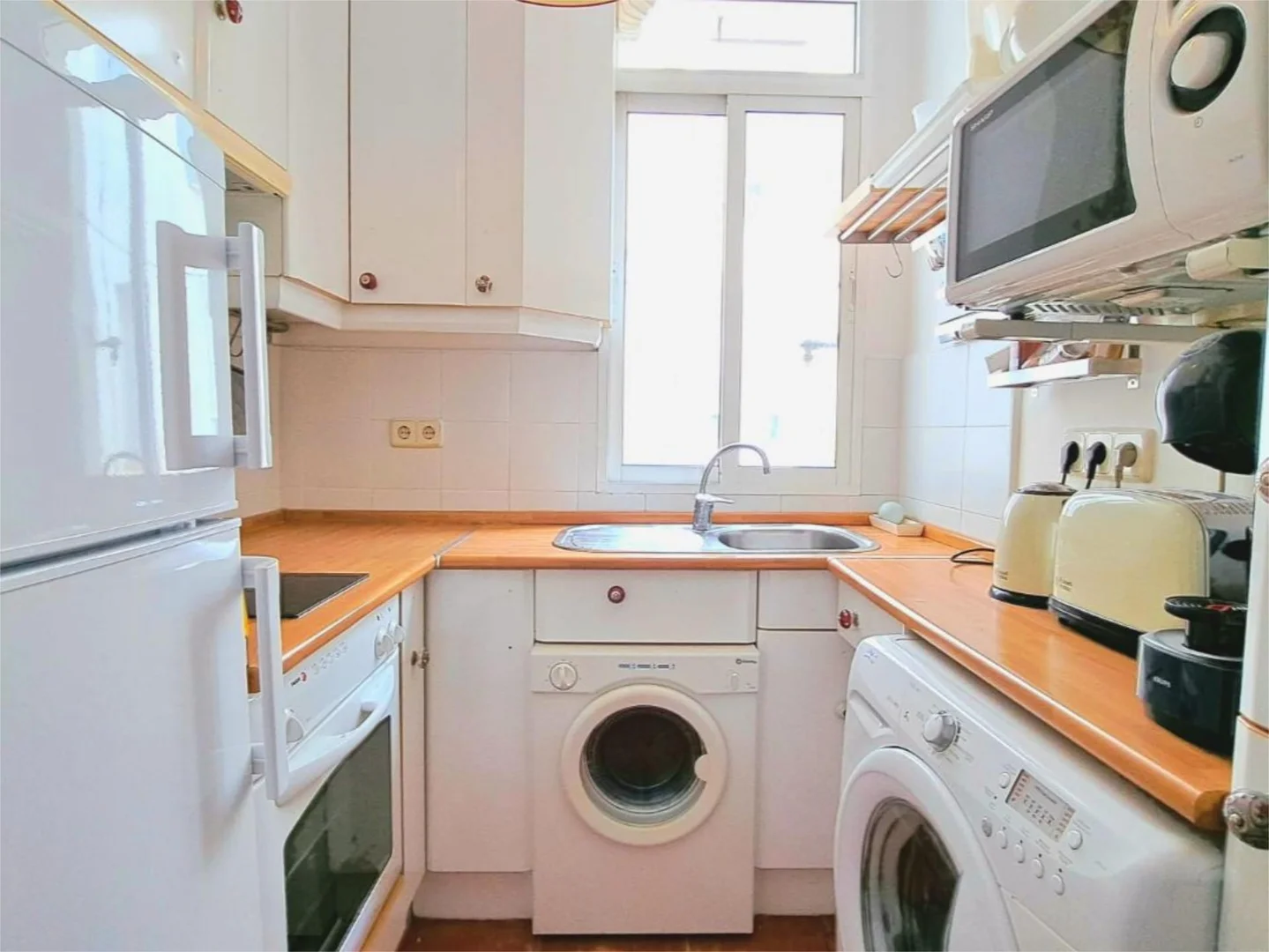 Piso en  Calle del Acuerdo 33 - Foto 2