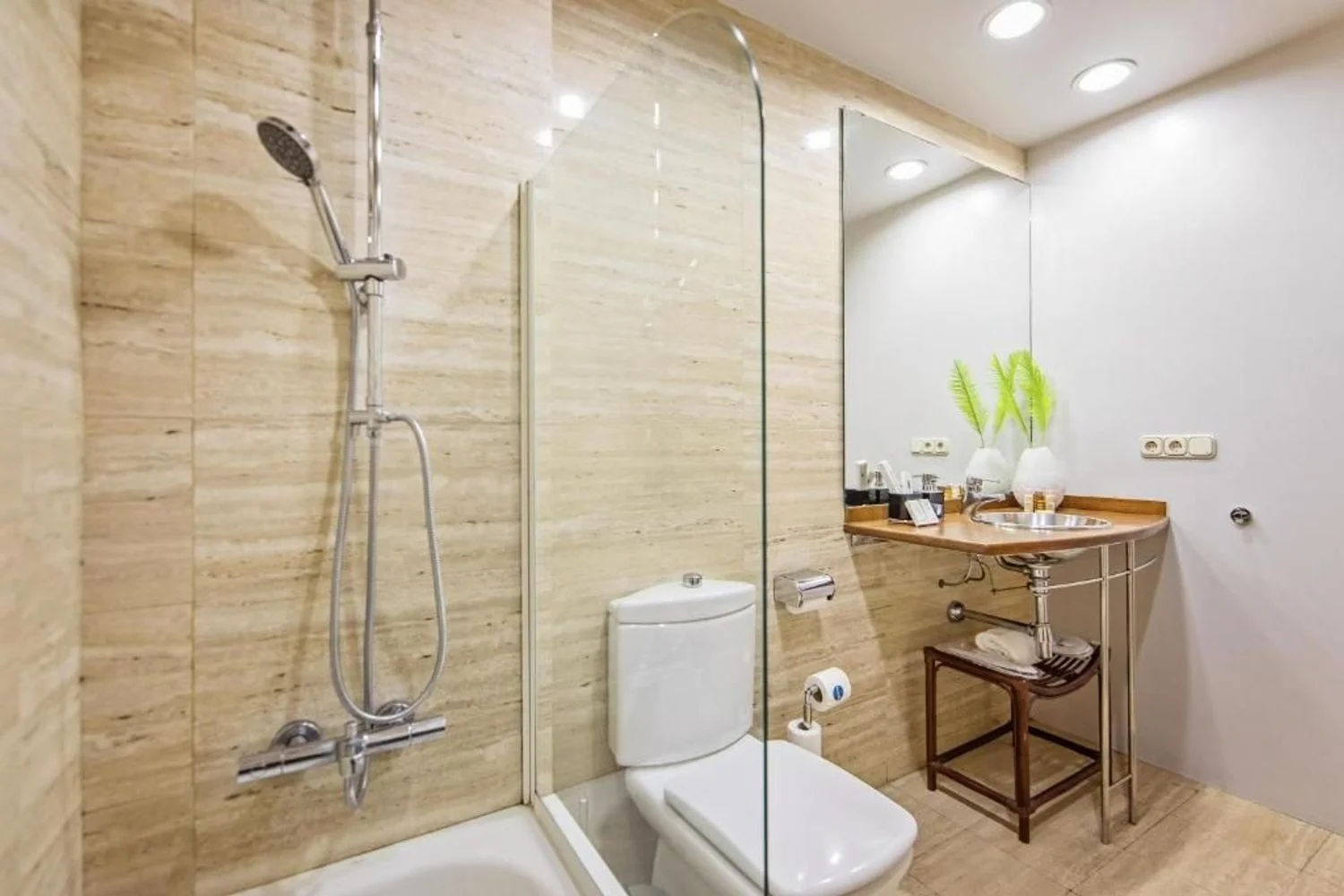 Piso en ronda de la Universitat, 35 - Foto 1