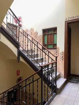 Piso en Barrio Hostafrancs - Foto 23