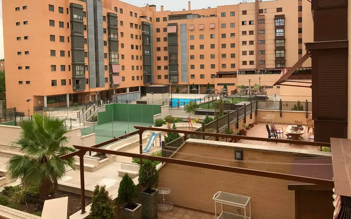 Piso en Calle de Alfonso Gomez, 61, Simancas - Foto 1