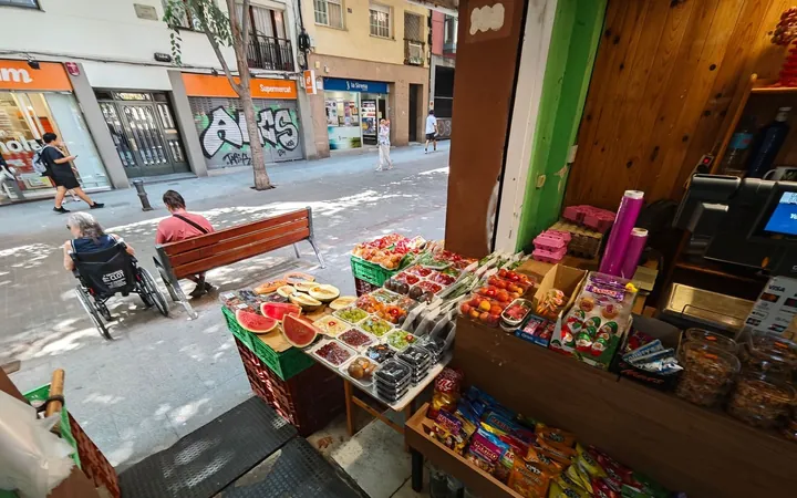 Local en Frutería en Calle de Rogent, 112, El Camp de l'Arpa del Clot - Foto 7